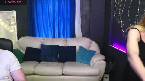 Snapshot of alisaaleks chatting on February 1, 12:16 pm Alisa Aleks online show from February 1, 12:16 pm
