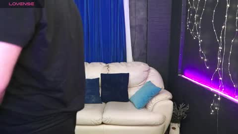 Snapshot of alisaaleks chatting on February 10, 7:07 pm Alisa Aleks online show from February 10, 7:07 pm