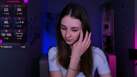 Snapshot of alisabliss chatting on April 15, 7:58 pm Alisa online show from April 15, 7:58 pm