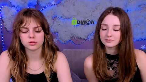 Snapshot of alisabliss chatting on May 18, 9:15 am Alisa online show from May 18, 9:15 am