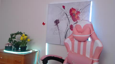 Alisa online show from May 28, 12:24 pm