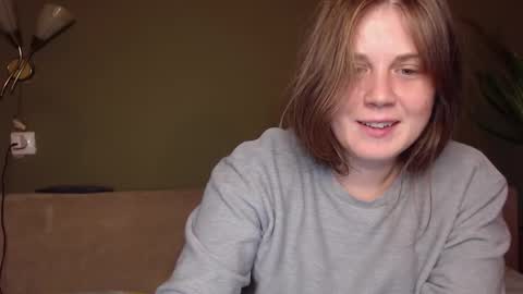 alisaxxxshy online show from September 30, 10:26 pm