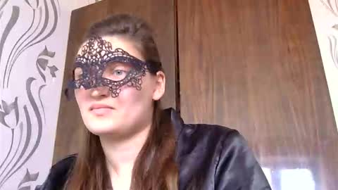 alisedizzy online show from April 2, 12:47 pm