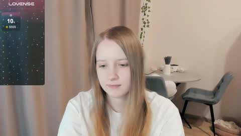 Alya online show from November 18, 6:34 pm