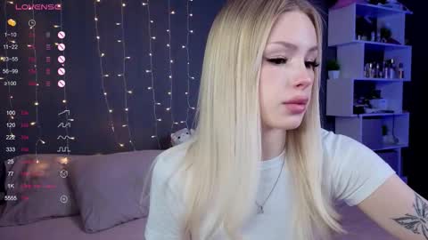 Alisha online show from November 6, 11:11 am