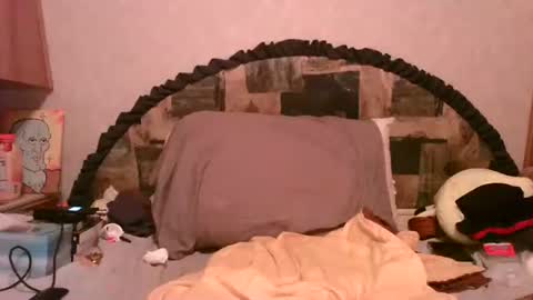 Alisha online show from November 2, 12:57 am