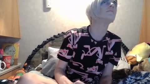 Alisha online show from February 21, 2:29 pm