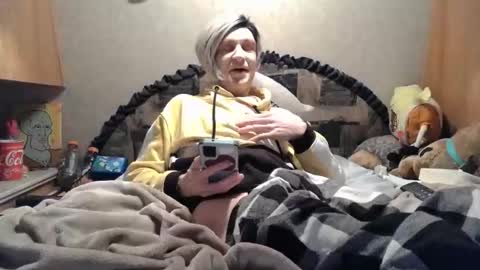 Alisha online show from March 1, 3:30 am