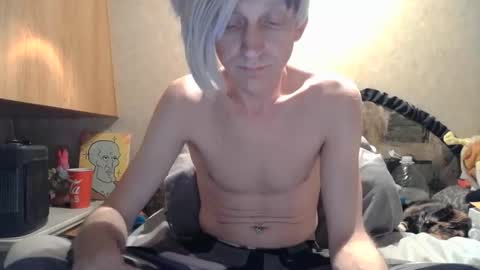 Alisha online show from March 31, 10:04 am