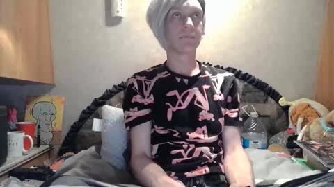 Alisha online show from April 1, 5:52 am