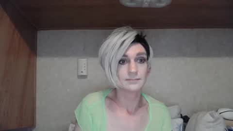 Alisha online show from May 29, 3:04 am