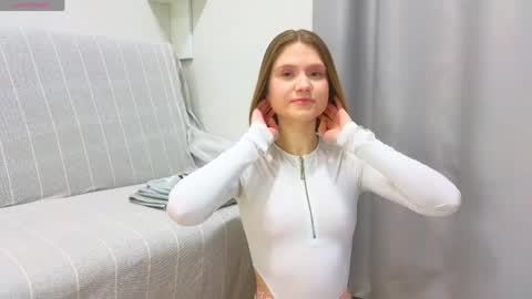 Alisia online show from April 9, 11:48 am