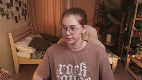 Alison online show from March 29, 7:52 am