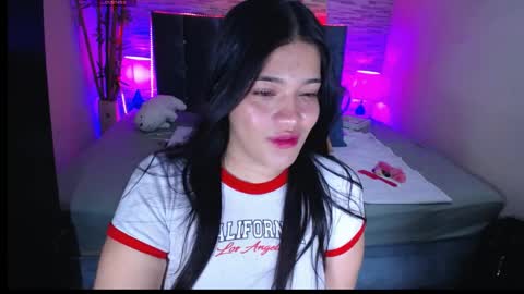 Alison online show from April 13, 9:09 pm