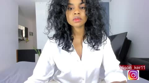 Sofias house online show from December 8, 8:36 pm