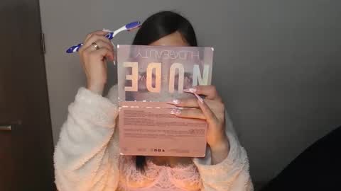 alison_squirts online show from January 10, 7:04 pm