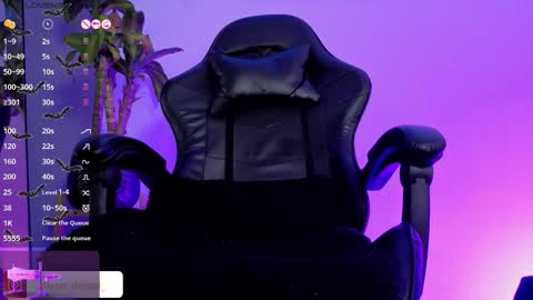 alison_wynter online show from November 22, 5:06 am