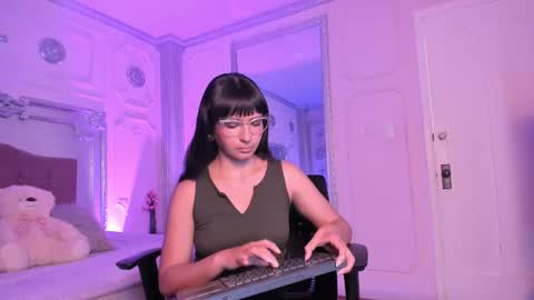 Alison Fishert online show from February 5, 11:44 am