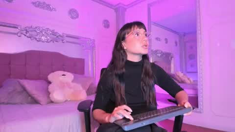 Alison Fishert online show from February 19, 12:00 pm