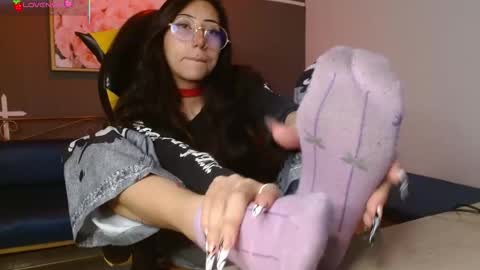 Snapshot of aliss_angel_ chatting on March 4, 1:50 pm aliss_angel_ online show from March 4, 1:50 pm