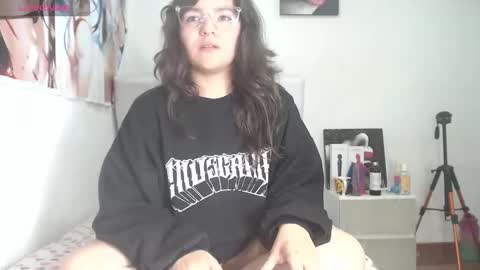 alissa_morrison online show from June 5, 6:52 am