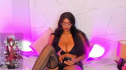 Snapshot of alissa_smith_ chatting on June 12, 12:31 am alissa_smith_ online show from June 12, 12:31 am