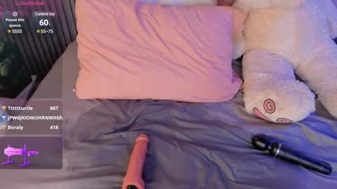 Alisse Miller online show from February 17, 7:15 am