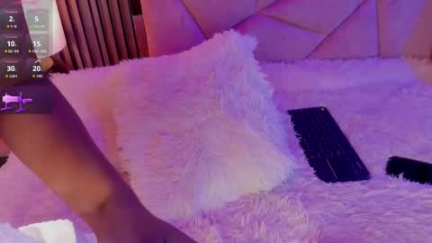 Alisse Miller online show from September 28, 11:48 am