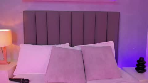 alisson_81 online show from December 23, 2:31 am