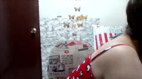 Snapshot of alisson_brand chatting on February 13, 5:20 pm alisson brand online show from February 13, 5:20 pm