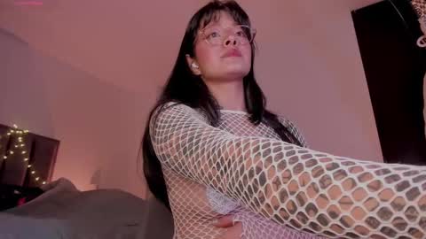    online show from November 6, 2:34 am