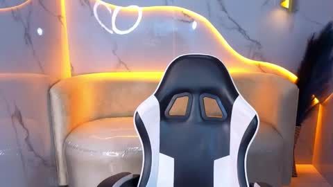 alisson_tx_ online show from April 13, 8:03 pm