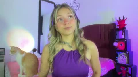 Alisson IG alisson zafiro27 online show from December 18, 9:14 am