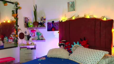 Alisson IG alisson zafiro27 online show from April 12, 3:33 am