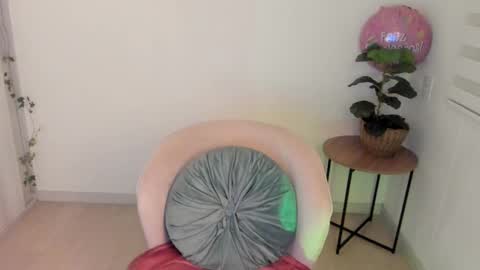 alisson online show from September 13, 2:22 am