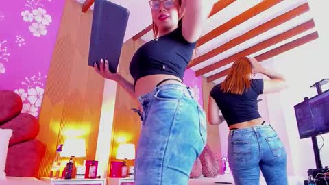 alissonpeach01 online show from October 3, 1:52 pm