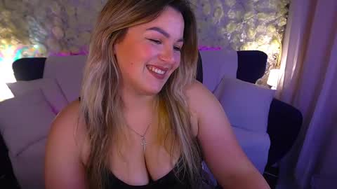alissyagrayy online show from May 29, 5:38 am