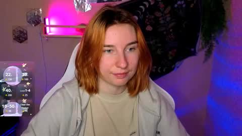 A L I C E  online show from September 14, 8:52 pm