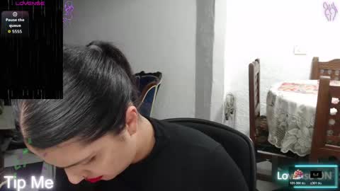 Alix online show from April 15, 1:45 am