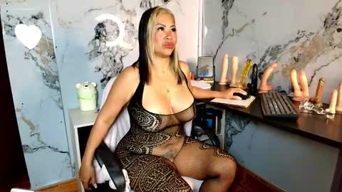 Alix online show from March 6, 1:35 am