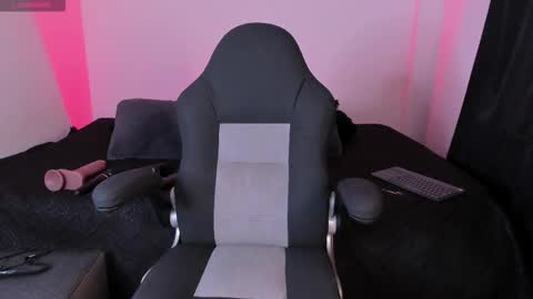 Aliz online show from November 10, 8:30 pm