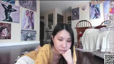 Alize Zaide online show from April 13, 8:14 pm