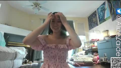 Alize Zaide online show from June 1, 7:48 pm
