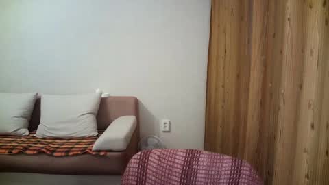 Snapshot of alkh_amare chatting on December 8, 12:08 pm Amare online show from December 8, 12:08 pm