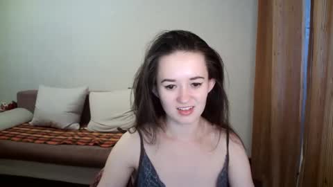 Snapshot of alkh_amare chatting on December 19, 10:13 am Amare online show from December 19, 10:13 am