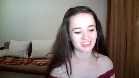 Snapshot of alkh_amare chatting on December 22, 1:55 pm Amare online show from December 22, 1:55 pm