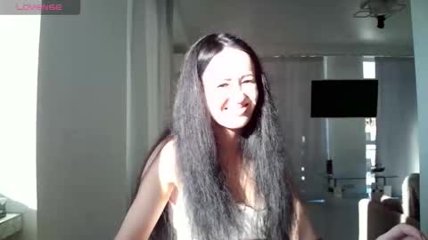 Snapshot of alkh_amare chatting on December 20, 10:55 am Amare online show from December 20, 10:55 am