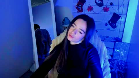 Allana online show from December 17, 7:14 am