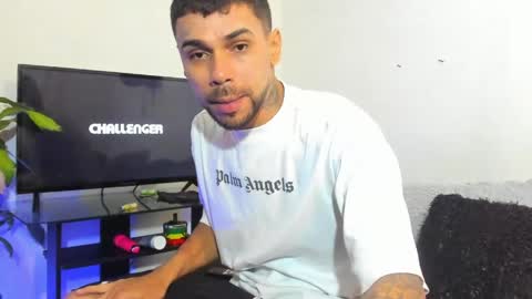 Allan online show from April 26, 6:38 pm