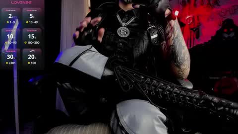   online show from December 2, 6:14 pm